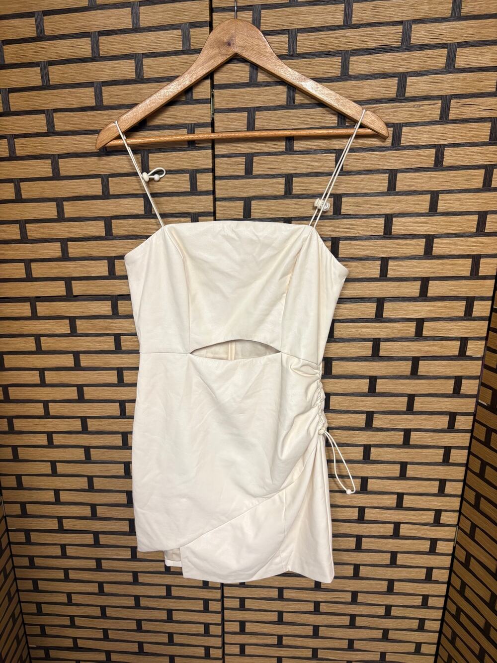 Guess Cream Faux Leather‎ Mini Dress Size Small